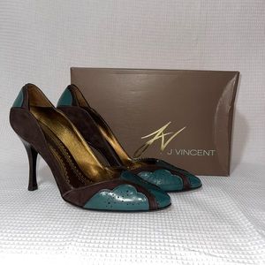 Vintage J. Vincent Chocolate Brown & Turquoise/Teal Leather & Suede pumps/heels